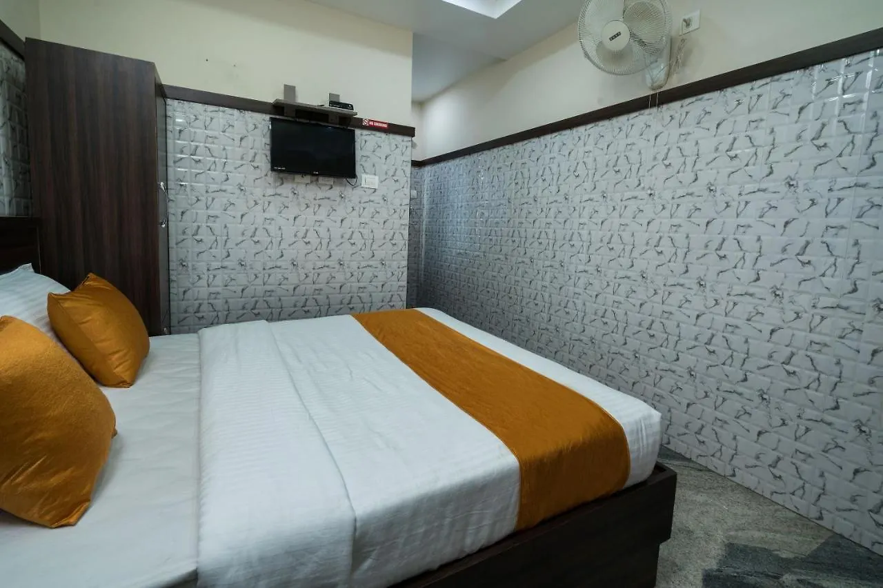 Oyo 4678 Greens Residency Hotel Mananthavady